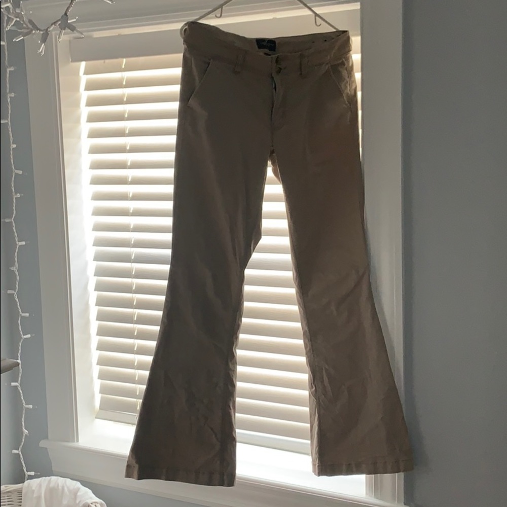 Artist Flare American Eagle Khakis